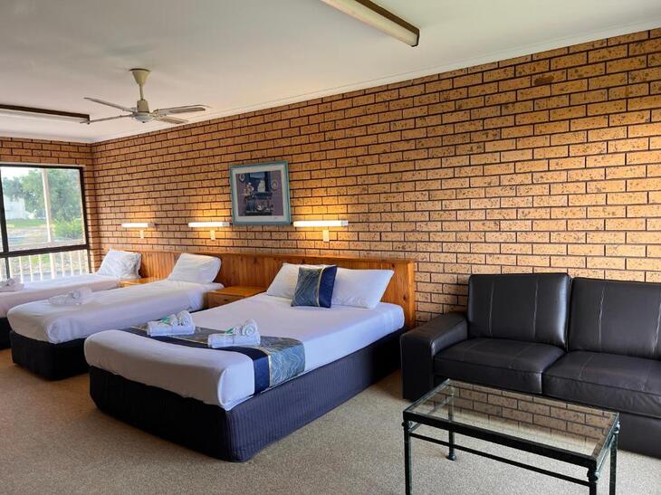 Bayview Motor Inn